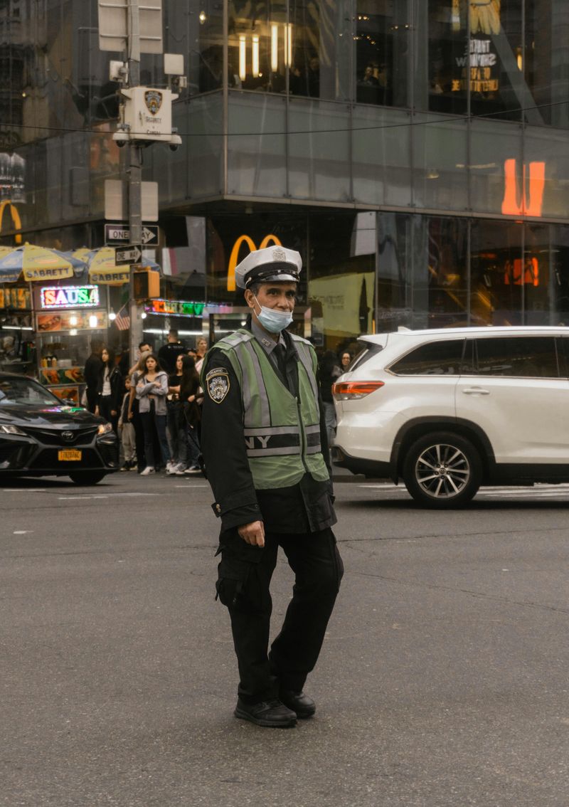 The Jaywalk Move New York City Stopped Ticketing