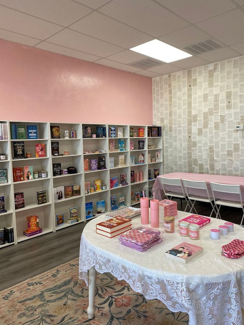 A First Look That Stops You Mid-Step