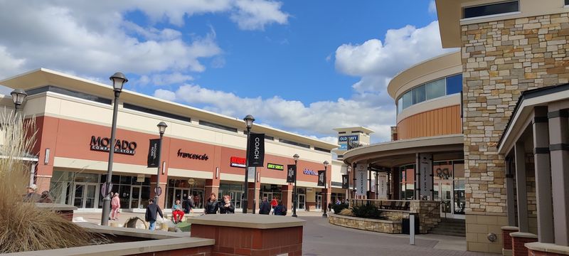 Over 80 Stores Means You Need A Loose Plan Or You’ll Wander Forever