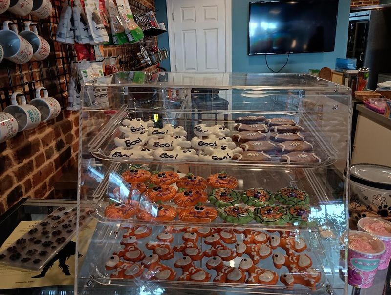 The Treat Wall Worth Browsing for a While