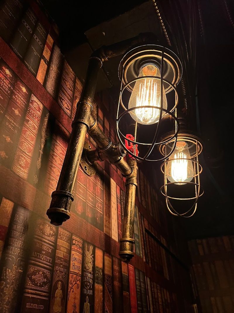 A Bloomington Location Surrounded by Great Local Spots