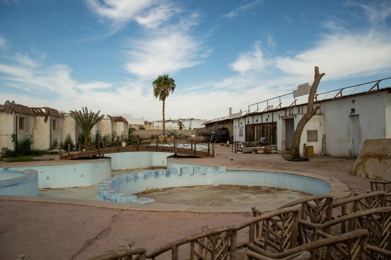 Swan Lake Resort Ruins (Stevensville)