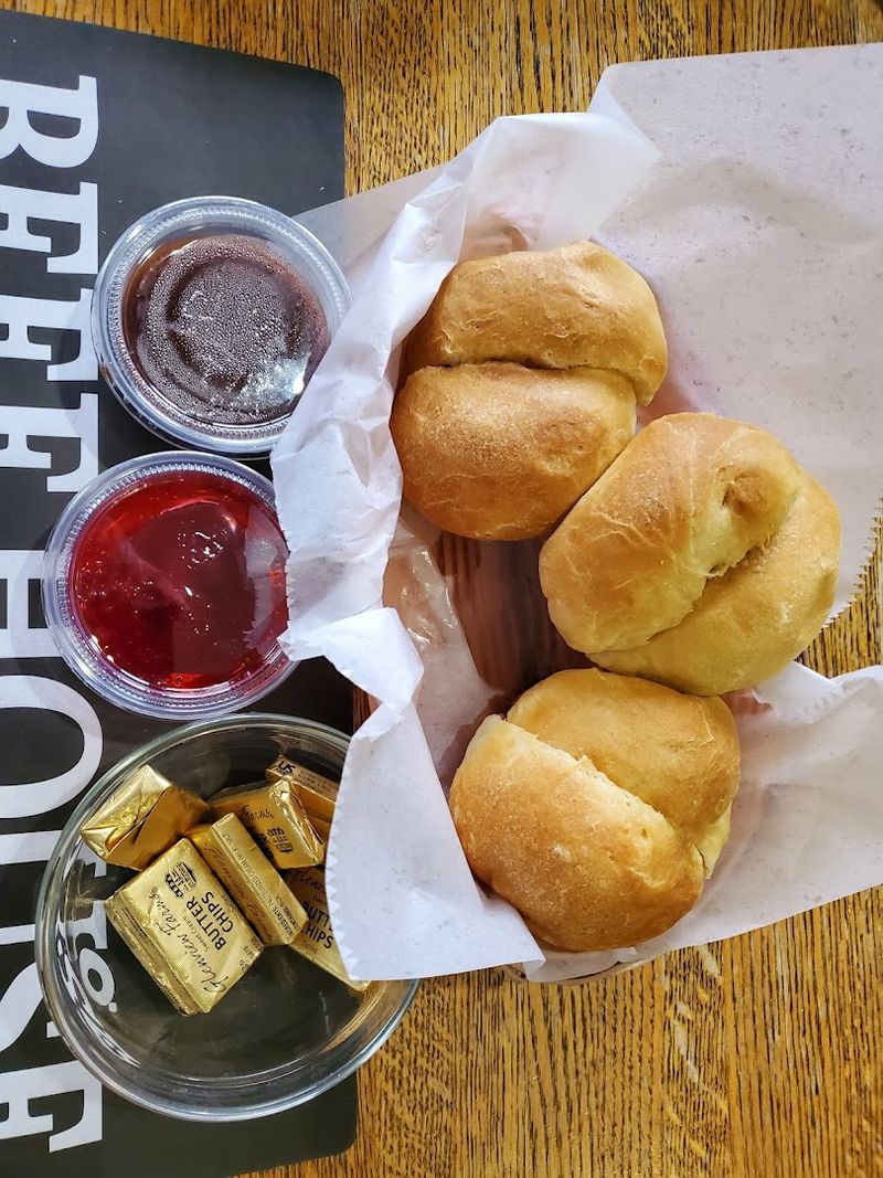 Homemade Rolls That People Drive Hours to Eat