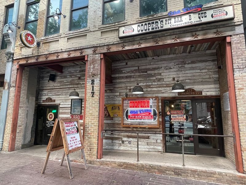 Right On Congress Avenue In The Heart Of Downtown Austin