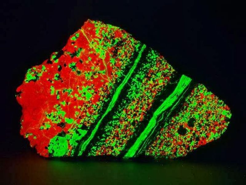 The Fluorescent Mineral Collection Indoors