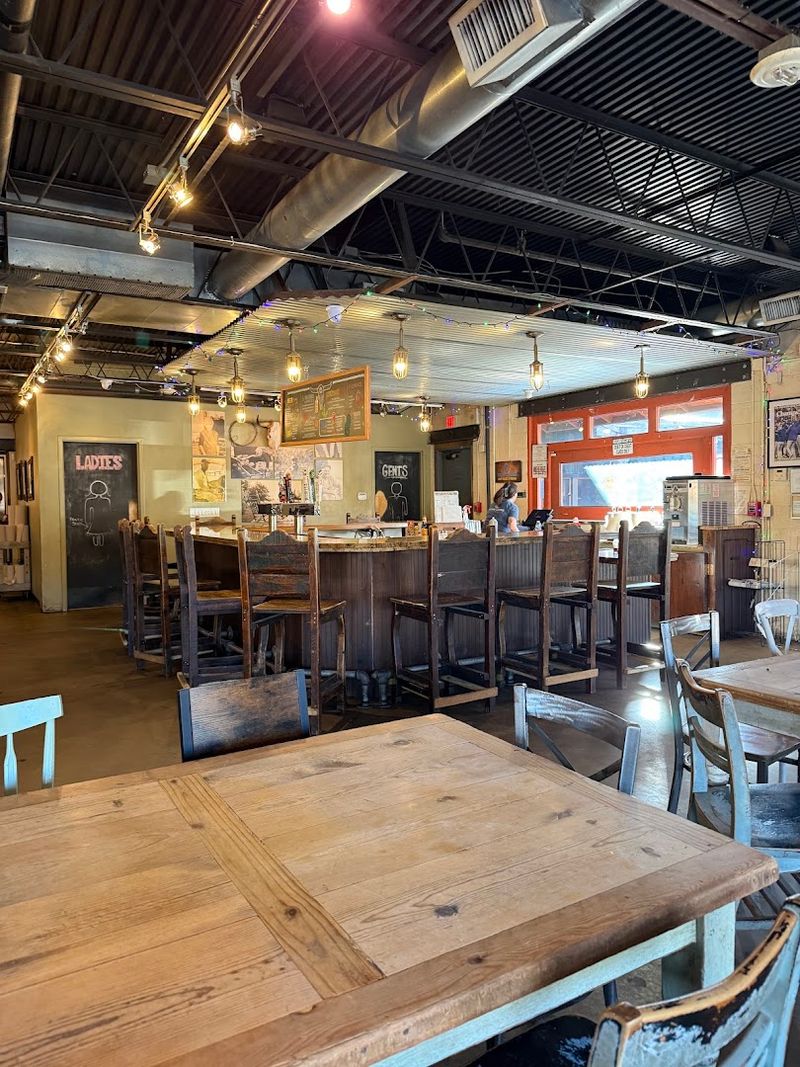 Deep Ellum's BBQ Landmark