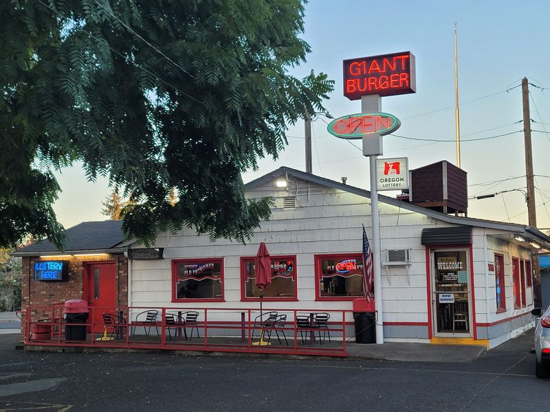 The Service That Balances Friendly and Efficient