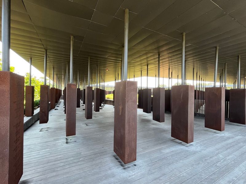 Exhibits That People Walk Through More Slowly Than They Expect