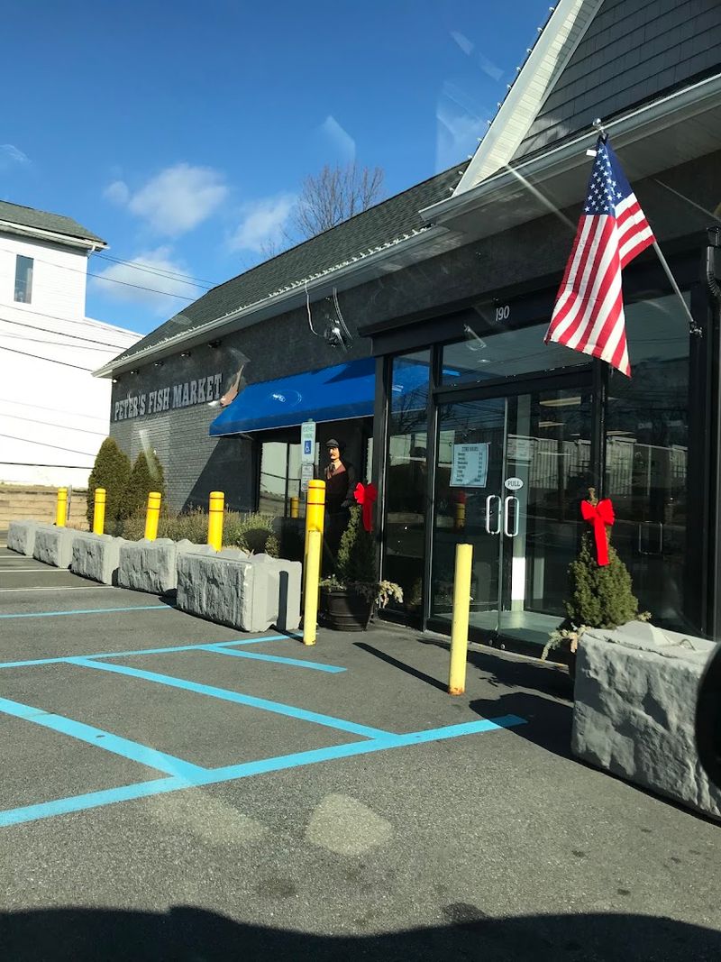 The Cash-Only Policy That Keeps Things Old School