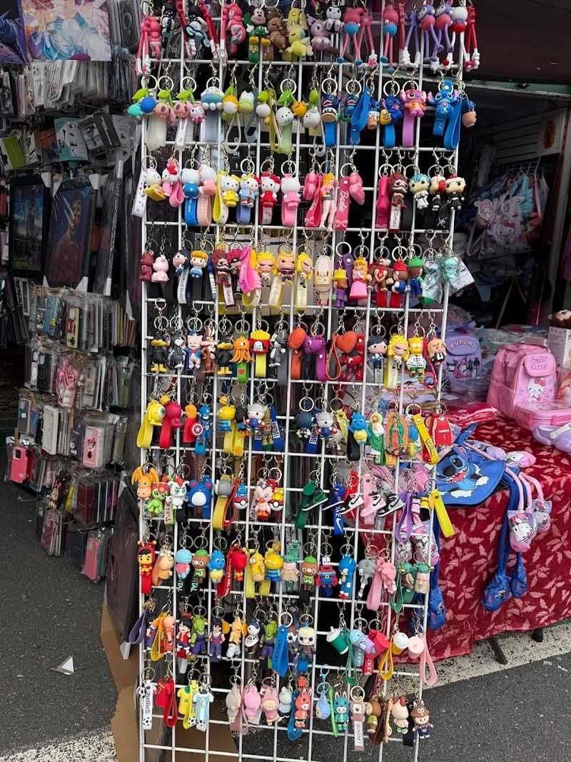 Avenel Flea Market, New Jersey