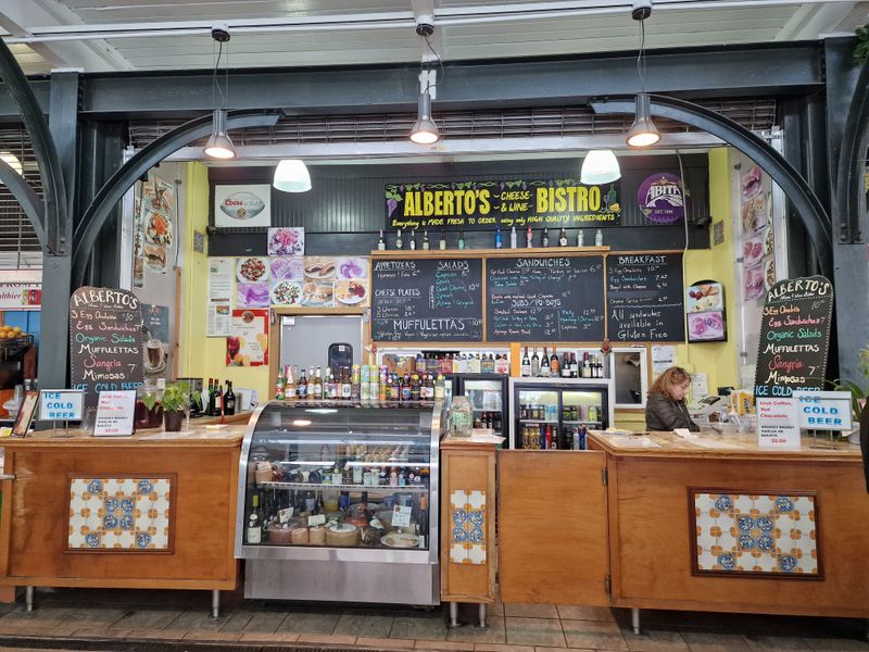 Loretta's Authentic Pralines