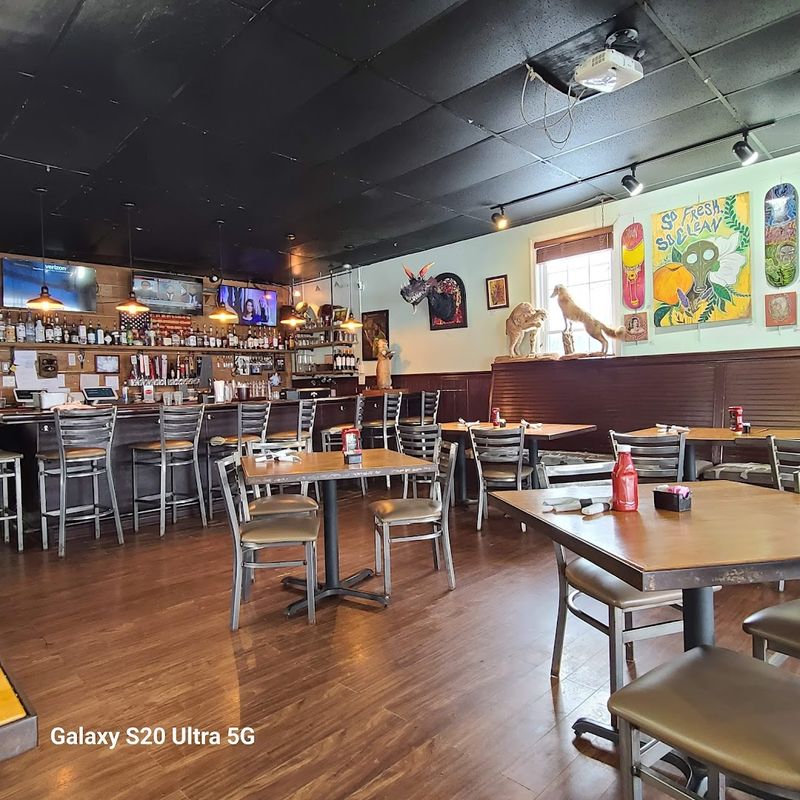 Rustic Charm Meets Modern Comfort