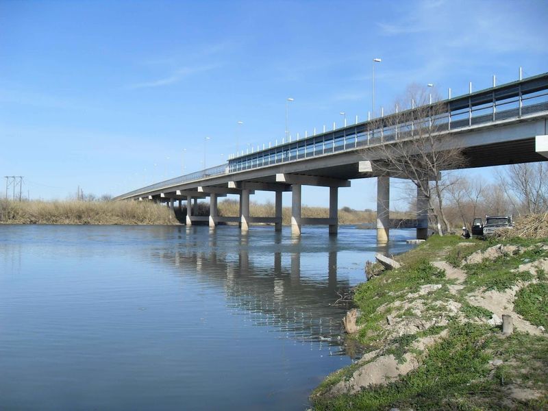 Mexican Culture and the Bridge to Ciudad Acuna