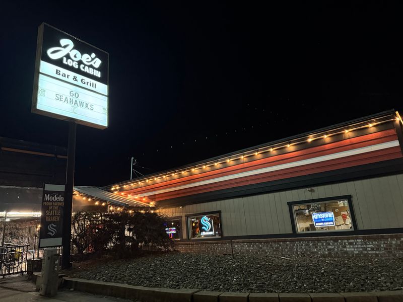 Joe's Log Cabin Tavern & Steak House