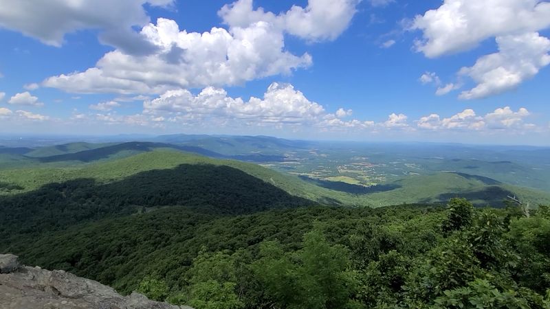 Humpback Rocks Overlook