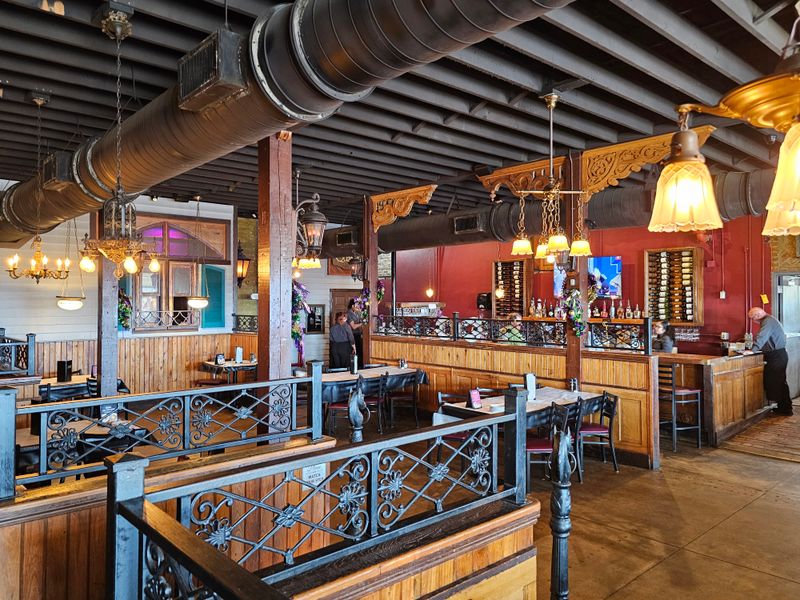 Half Shell Oyster House, Gulfport