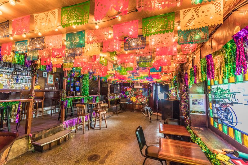 Vaughan’s Lounge