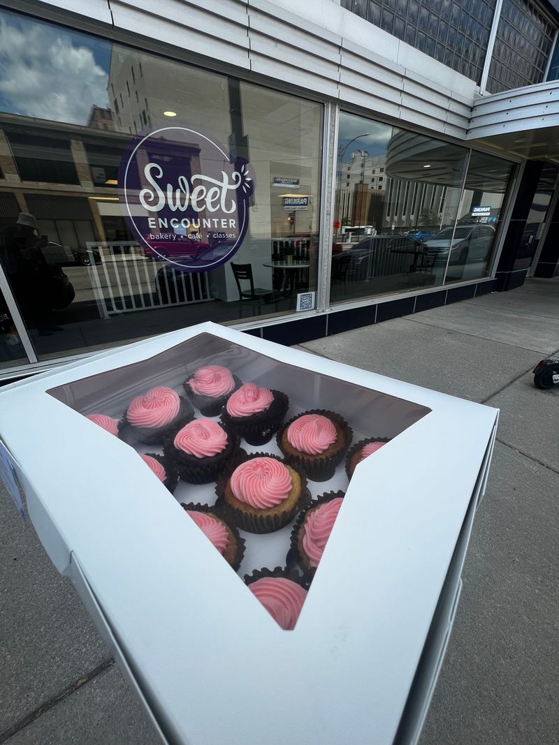 Sweet Encounter, Bakery And Cafe