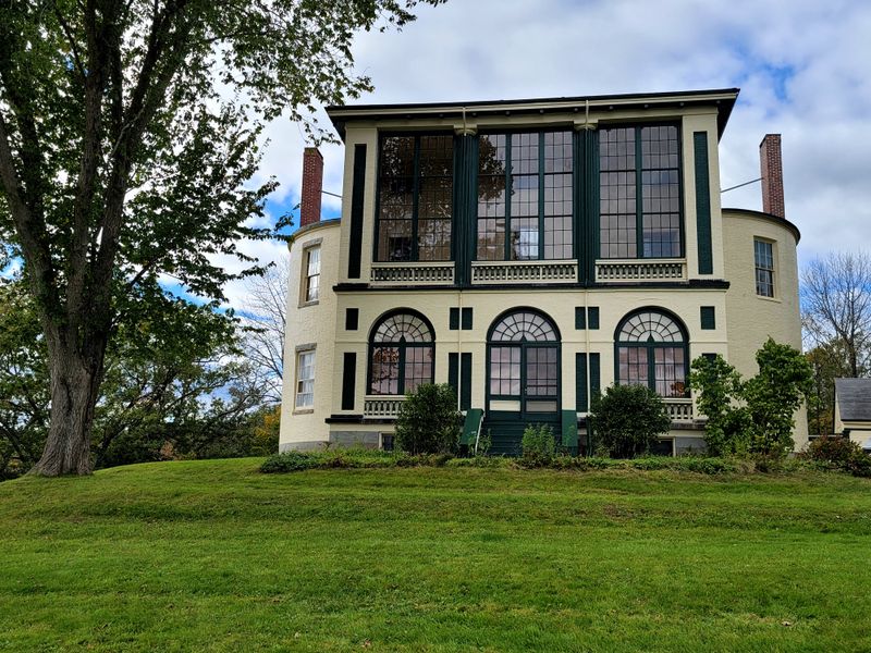 Harbor-Edge Mansion With A River View