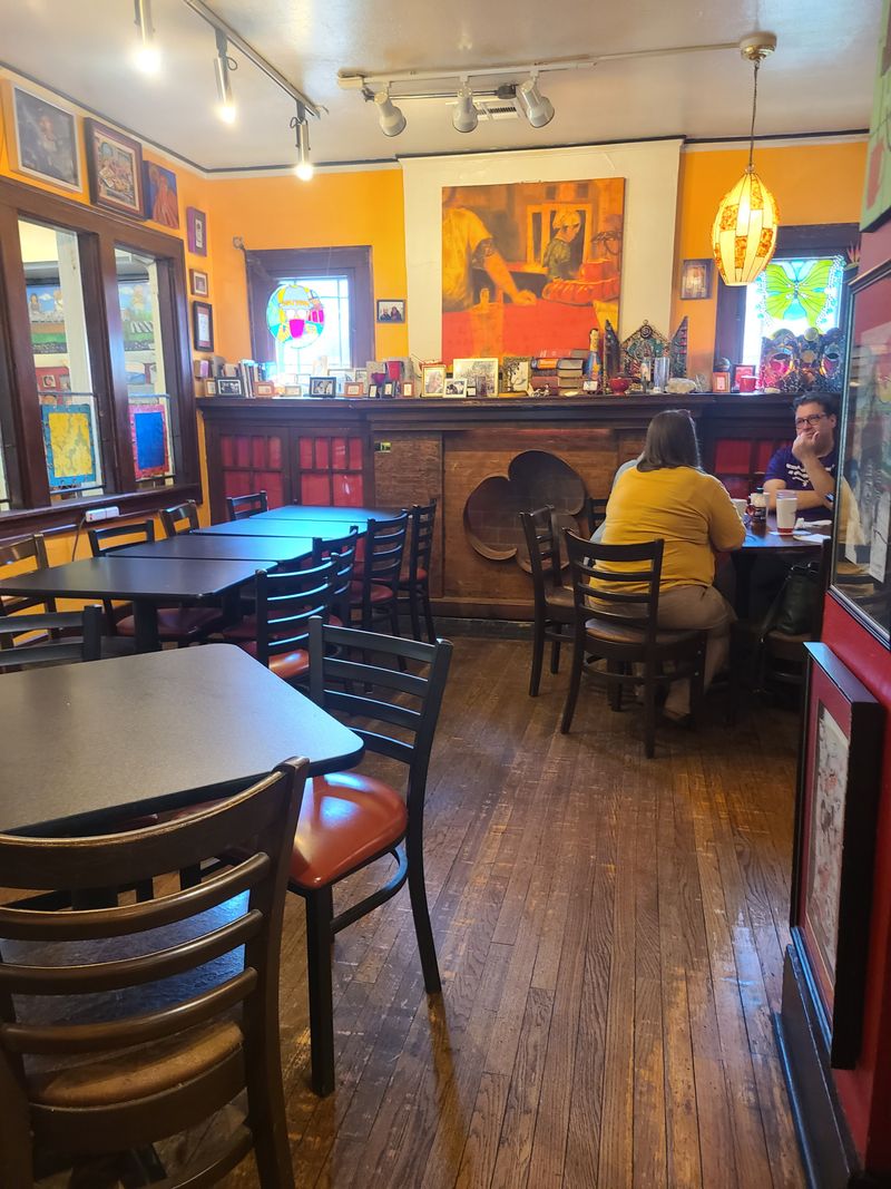 An Artistic Haven That Feeds Your Soul Before Your Stomach