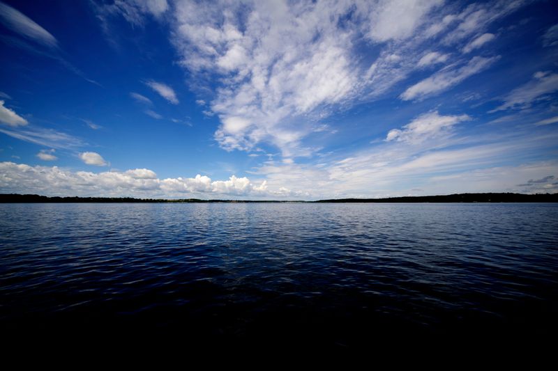 Grand Lake Views That Make Every Meal Better