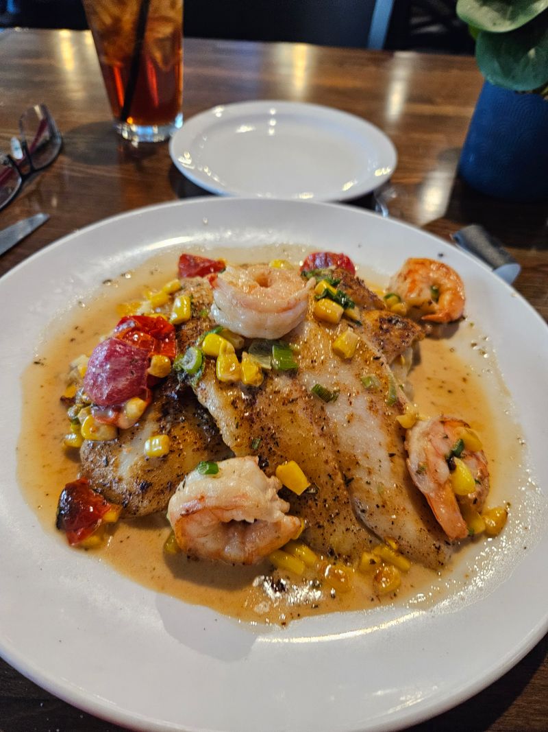 Cooper's Landing Inn & Traveler's Tavern