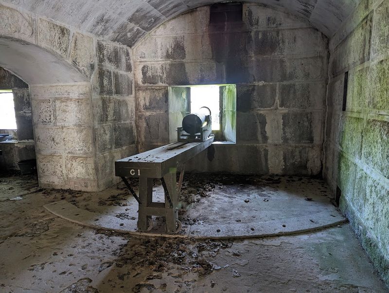 Dark Corners Here Make Your Phone Flashlight Feel Mandatory