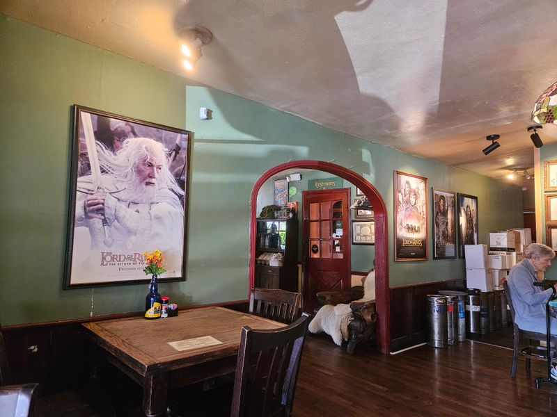 The Hobbit Café, Texas