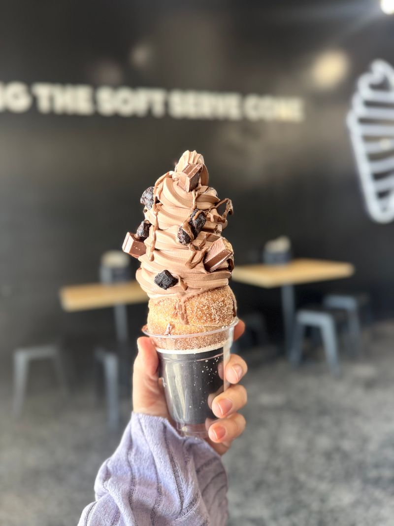 The Art of Eating Your Cone Before It Melts
