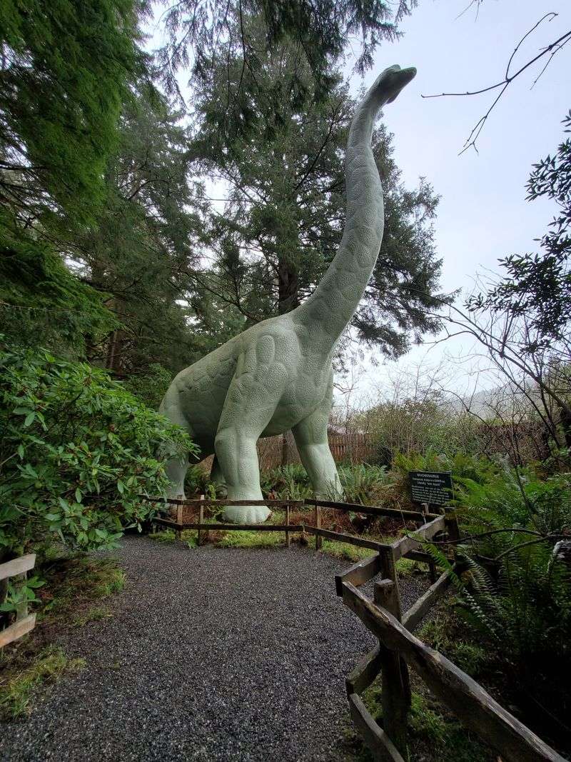 Prehistoric Gardens Dinosaurs, Port Orford