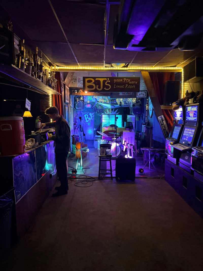 BJ’s Lounge