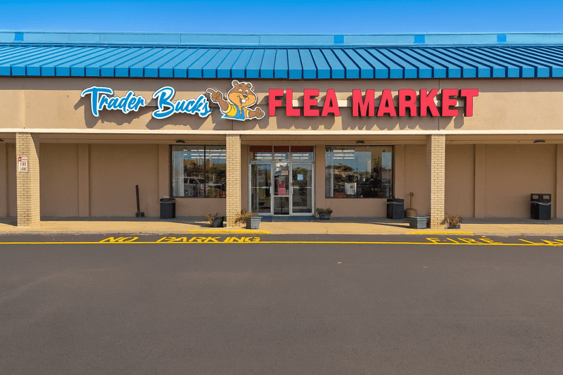 Trader Buck's Flea Market