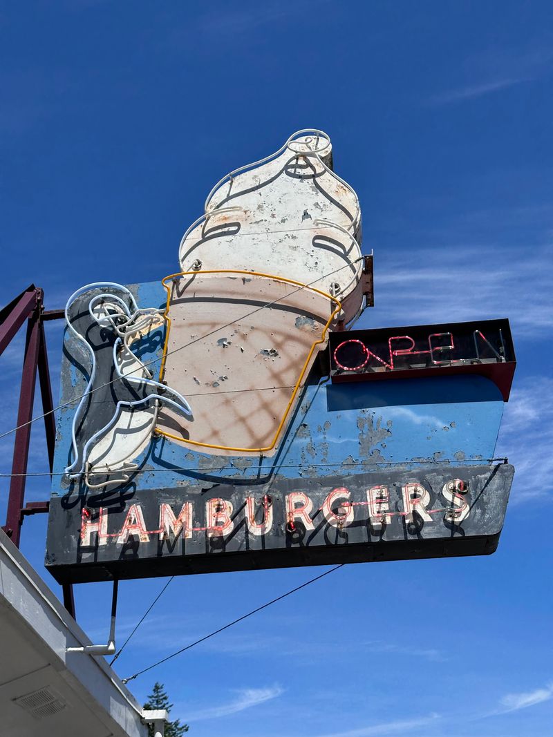 The Legendary Penguin Sign You Can't Miss