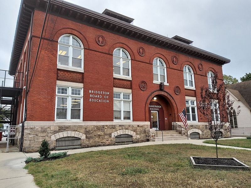 Tax Breaks and Senior Programs That Actually Help