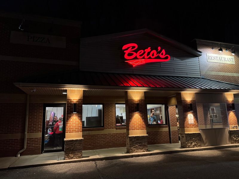 Beto’s Pizza 