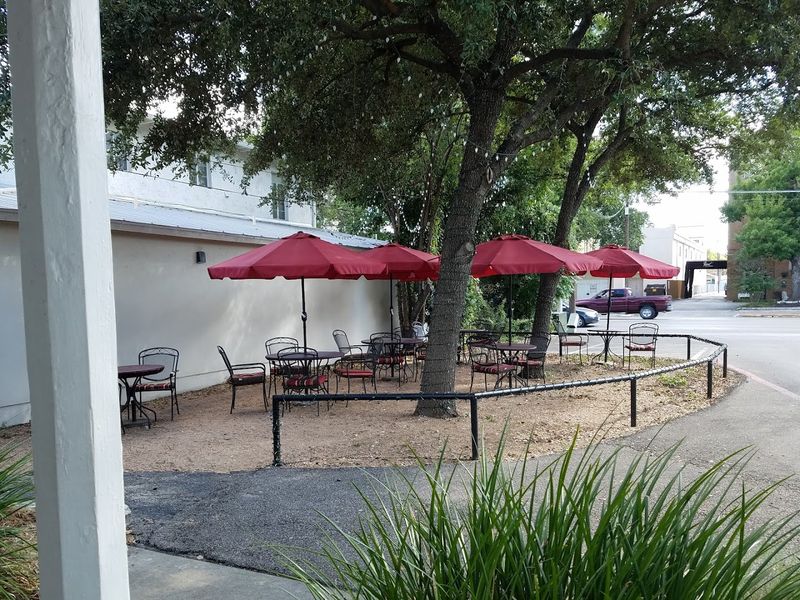 Planning Your Visit to Alpine Haus in New Braunfels