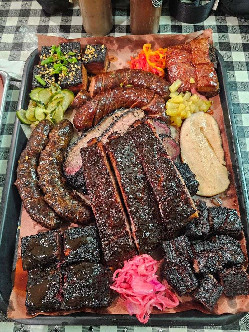 Local Diners Where Everyone Knows Your Order