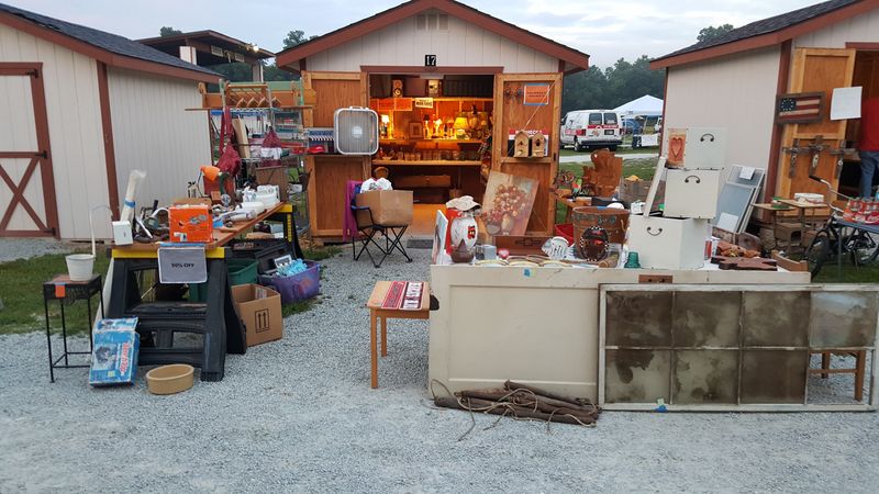 Vendor Opportunities Let You Turn Clutter Into Cash