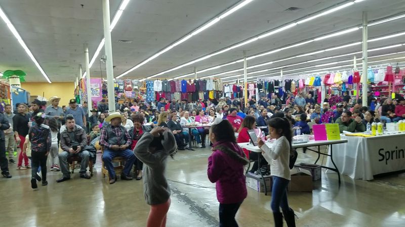 Live Music and Dance Vibes