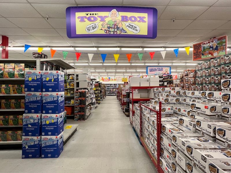 Closeout Basics, Why The Aisles Change All The Time