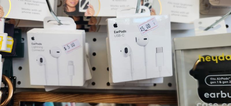 Quick Quality Checks, Seals, Missing Parts, And Easy Red Flags