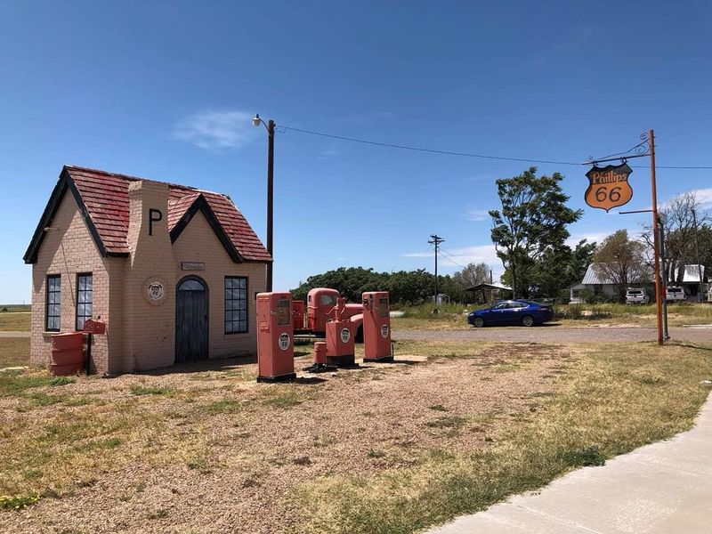 Route 66 Through Arcadia And Clinton