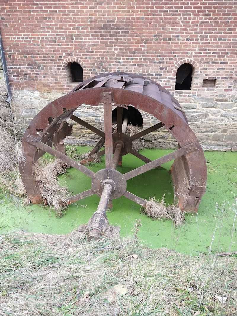 The Mill Complex Tells Industrial History