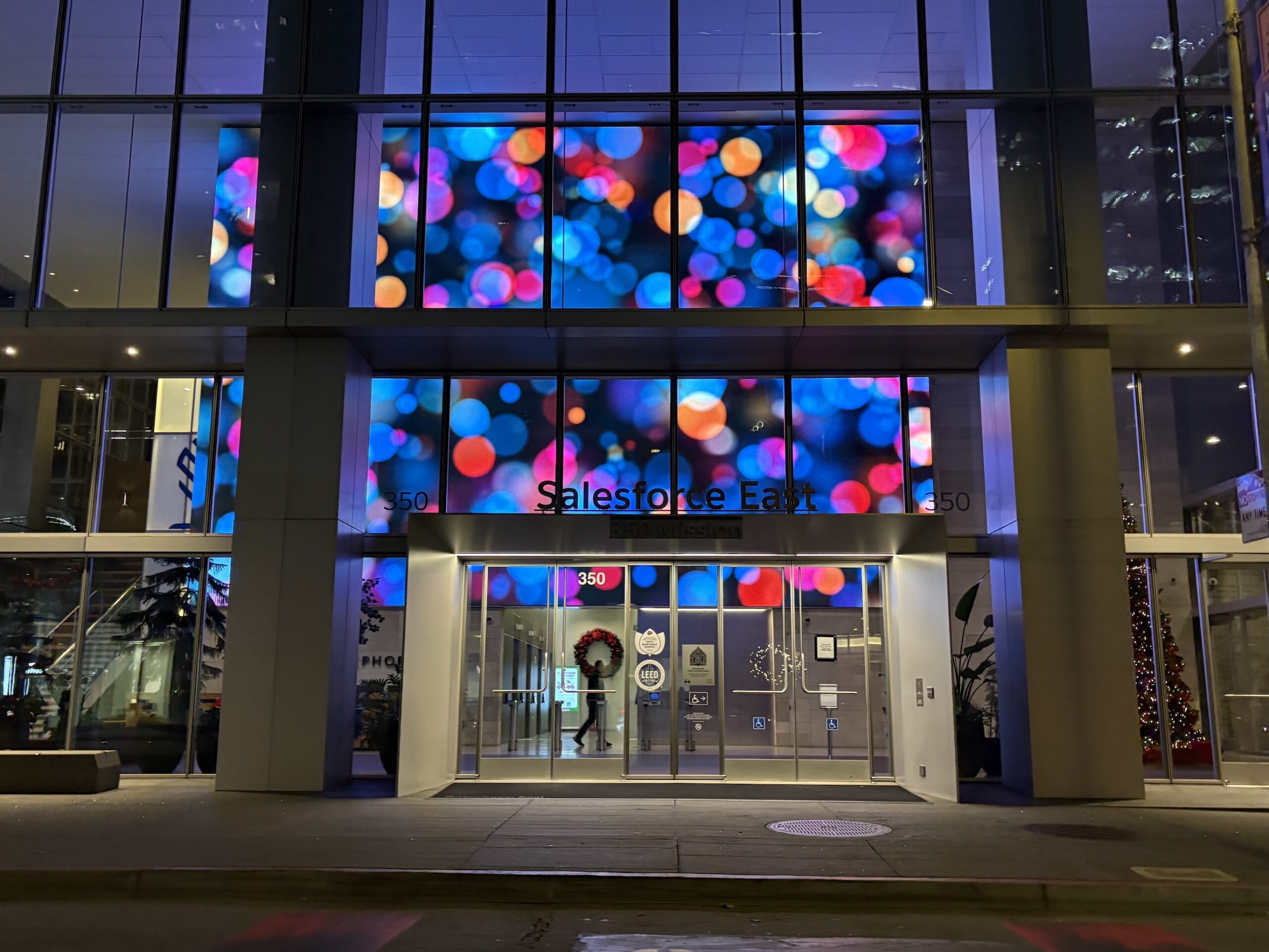 The Salesforce Tower in downtown SF is part of the Illuminate SF Light Trail, a free family attraction.