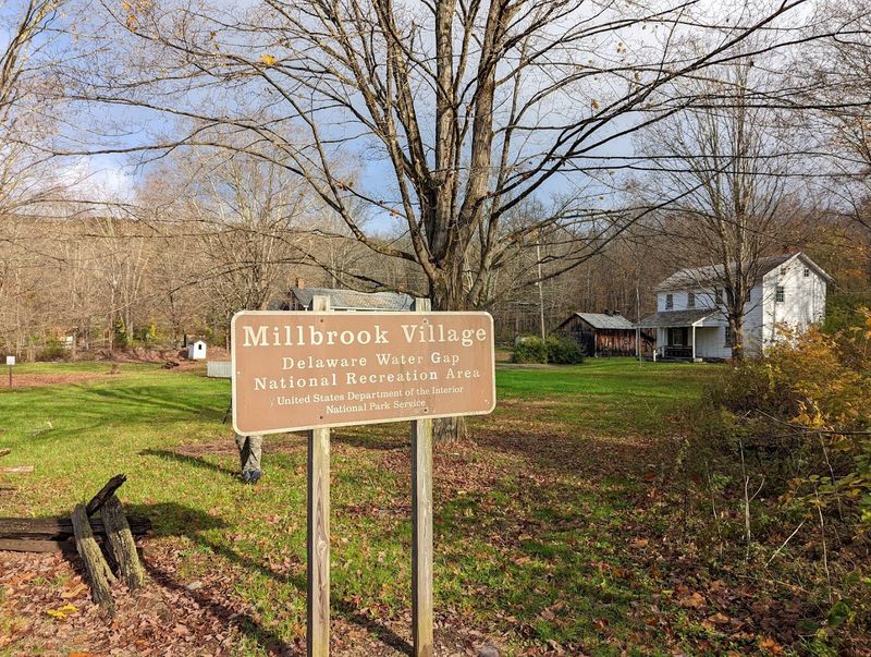 Millbrook Village, New Jersey