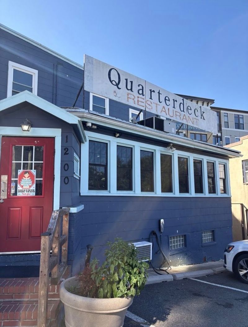 Quarterdeck, Arlington