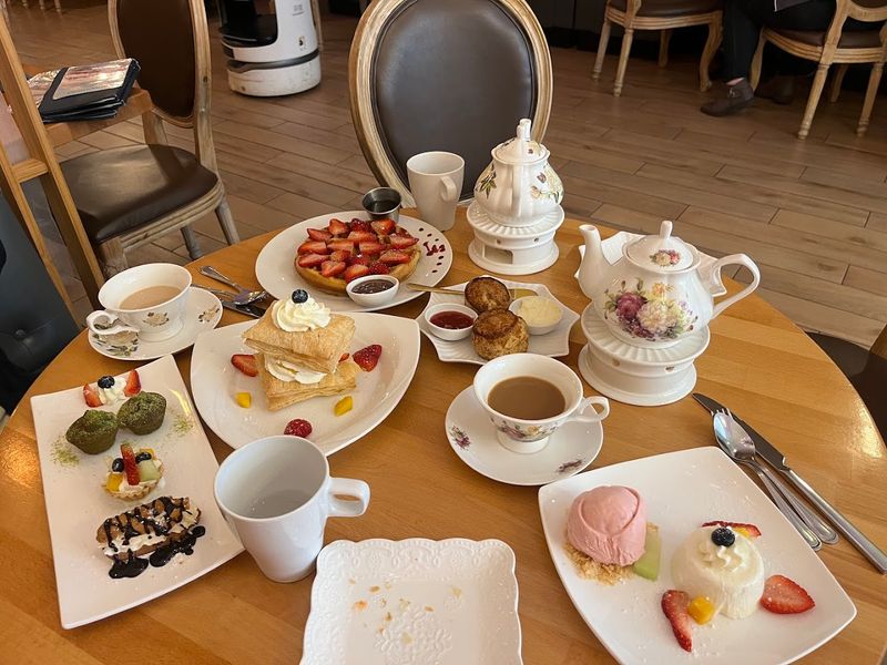 Afternoon Tea Service That Feels Like a Genuine Occasion