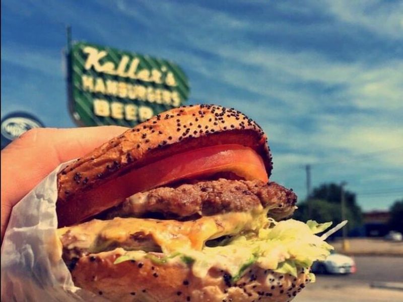 Keller's Hamburgers, Texas