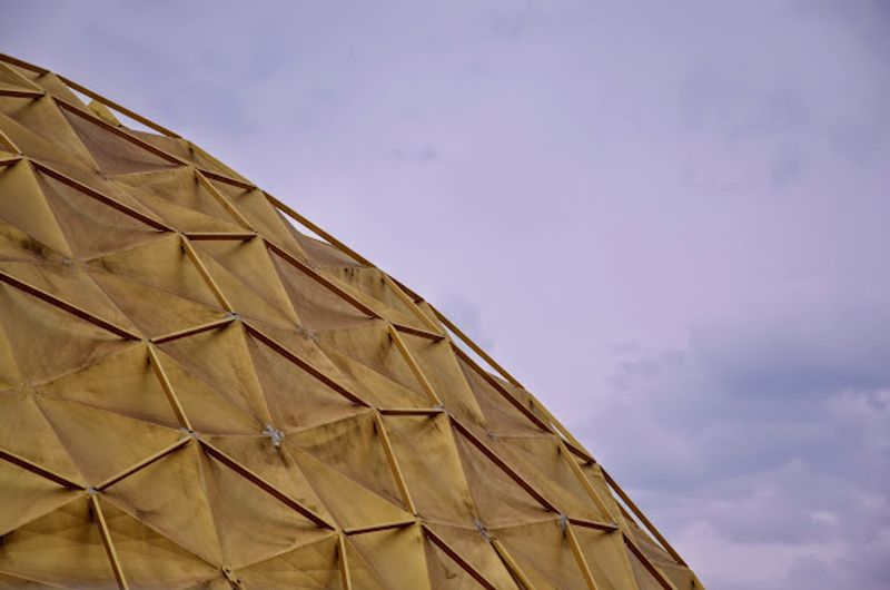 625 Panels and One Very Big Statement