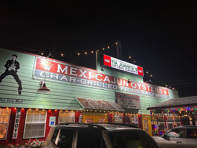 The Atmosphere That Pulls You Right In